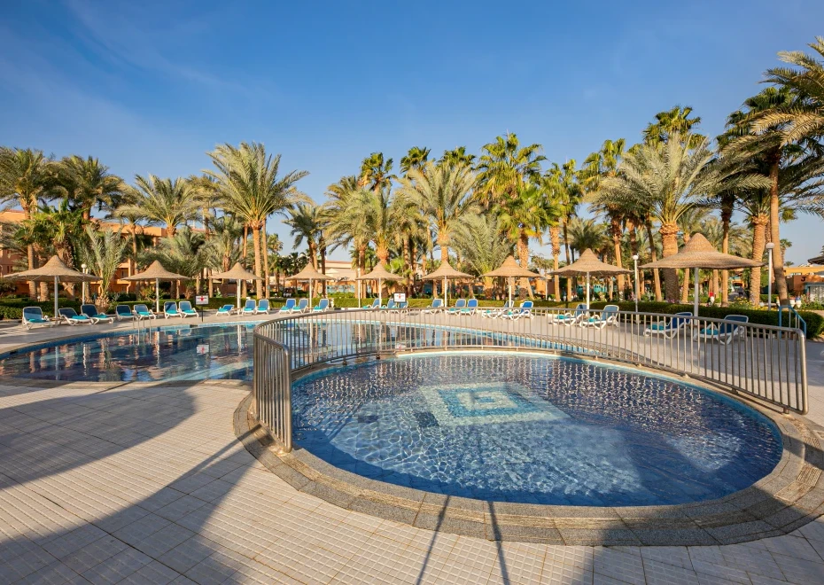 Giftun Azur Resort-Swimming Pools & Lagoon-1
