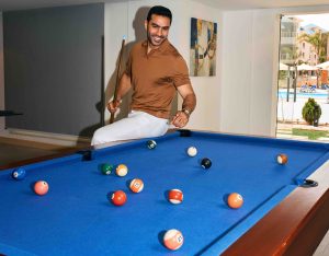Azur One Eleven Hotel - Games Room
